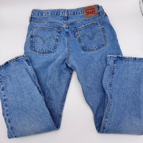 Levi’s 501 Original Fit Distressed Button Fly Jeans Light Wash W29 L30 - Picture 5 of 7